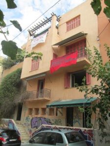 gare_squat_kallidromiou_74_athens-225x300