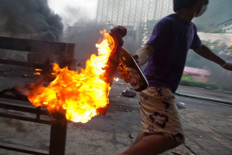 molotov-cocktail-thailand-759x506