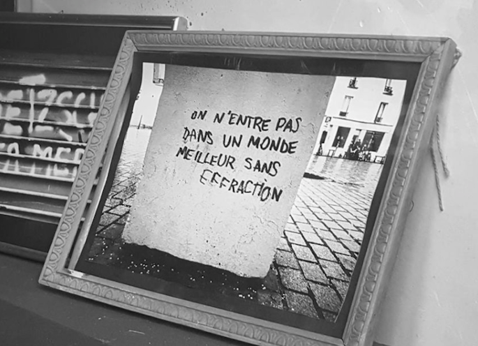 On_entre_pas_dans_un_monde_meilleur_sans_effraction_NB