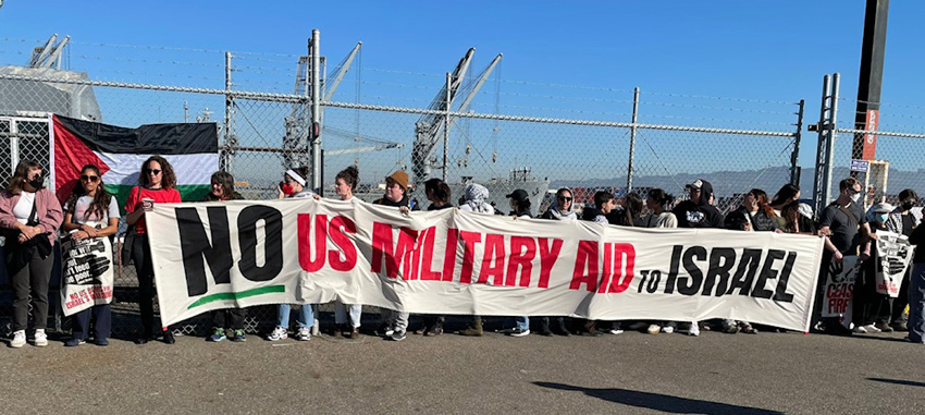 Oakland-arms-ship-protest