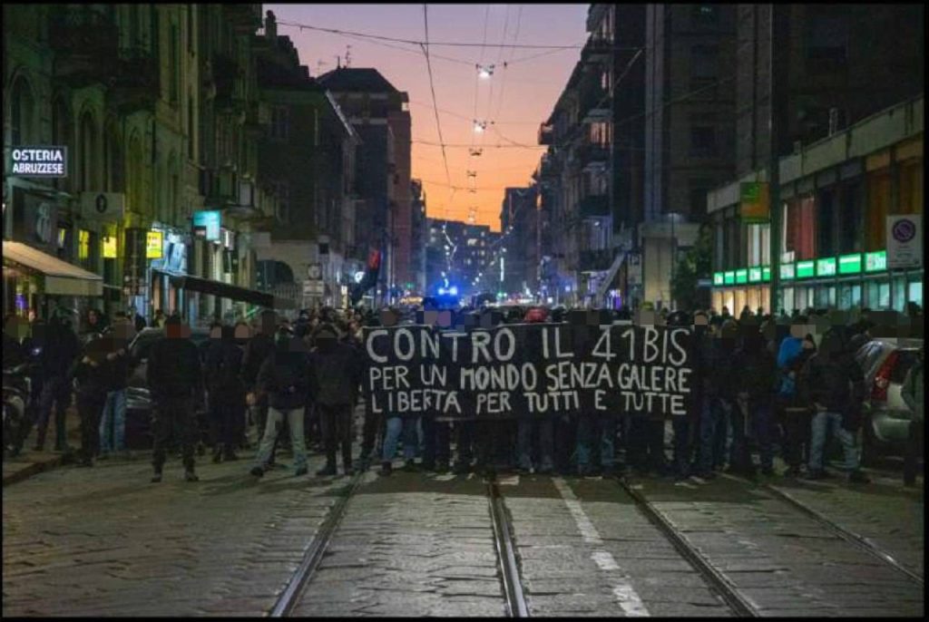 immagine corteo