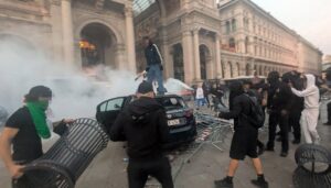 movimento-17-ottobre-scontri-milano-1865914676