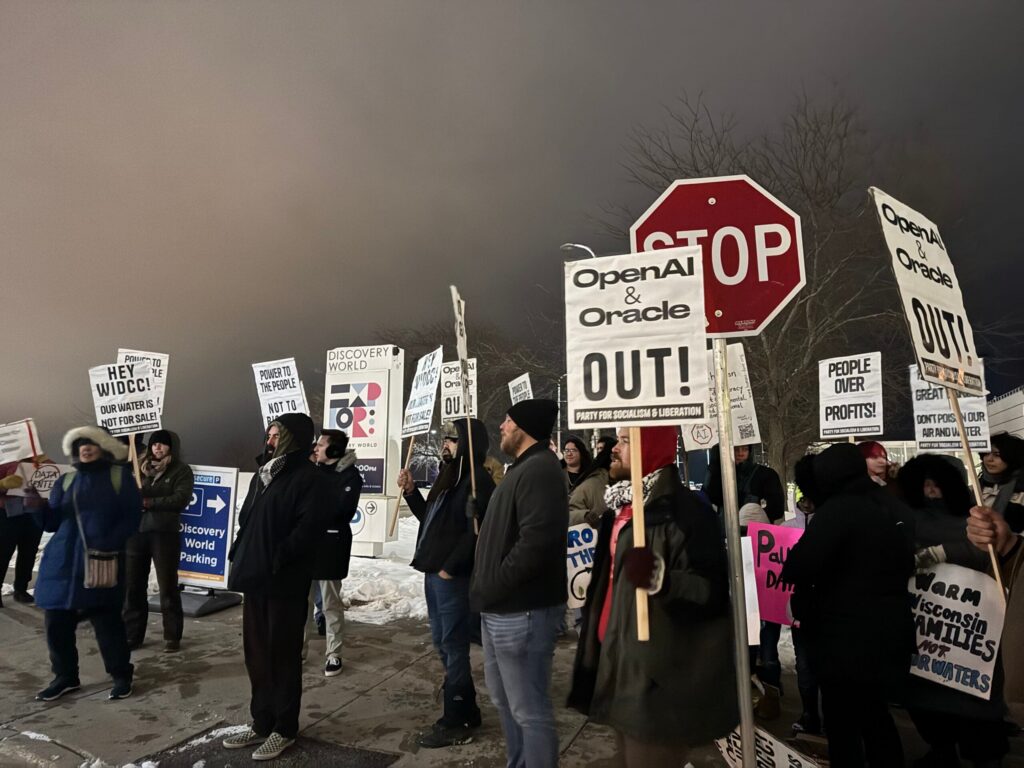 proteste contro data center
